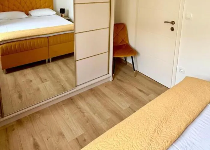 One-bedroom With Terrace * Drače