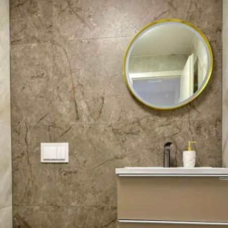 One-bedroom With Terrace Διαμέρισμα *